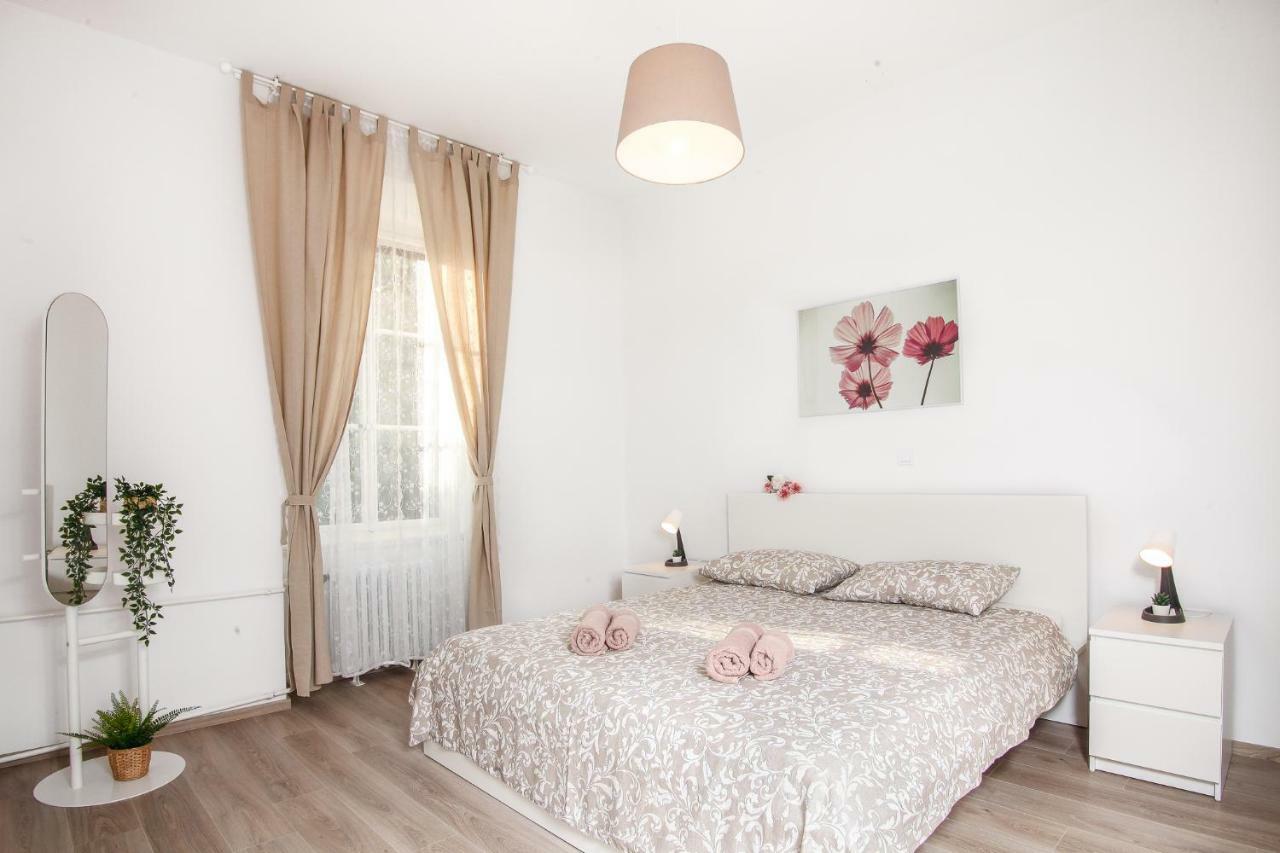 Apartment Kensi*** Pula Ngoại thất bức ảnh