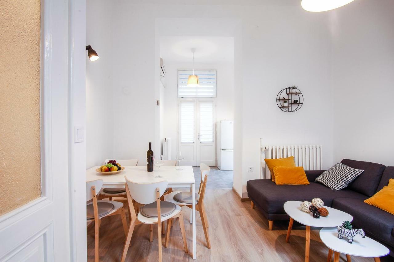 Apartment Kensi*** Pula Ngoại thất bức ảnh